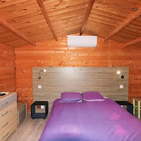 Le De La Guest house