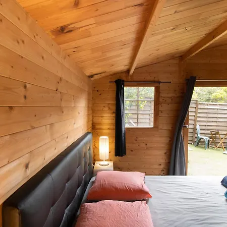 Guest house Le De La