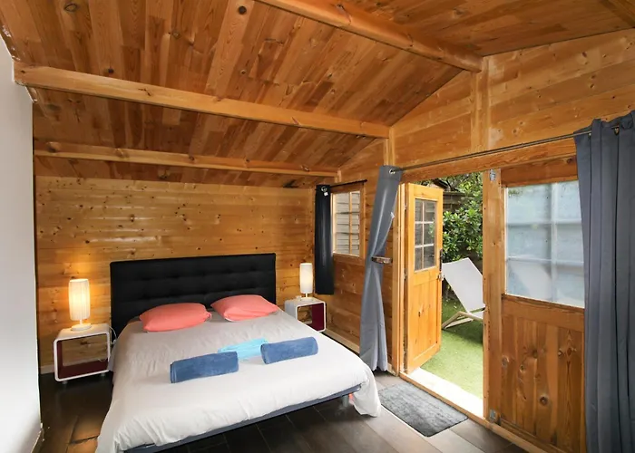 Guest house Le De La 3*