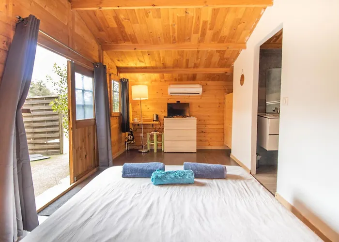 Le De La Guest house