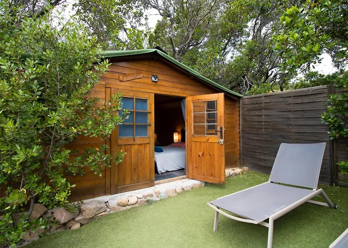 Le De La Guest house