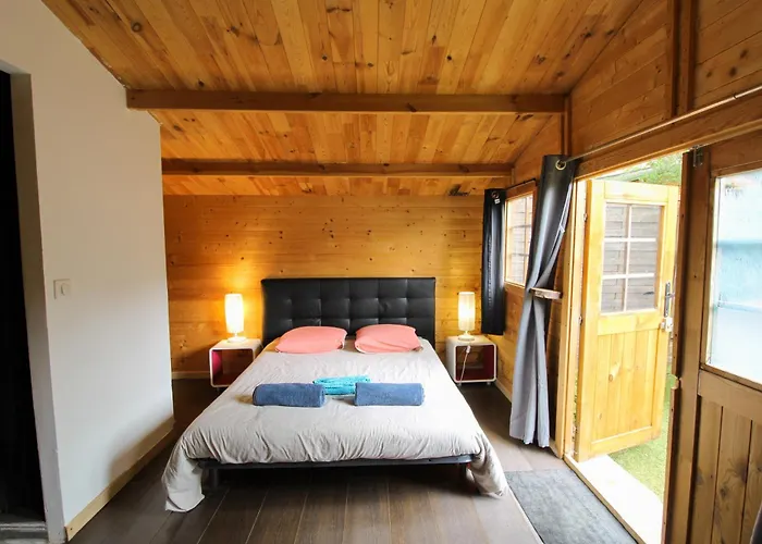 Guest house Le De La